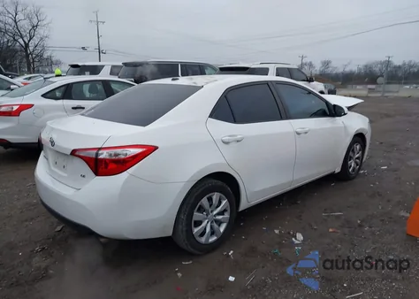 2016 Toyota Corolla Le z USA, uszkodzony, nr VIN 5YFBURHE4GP406526